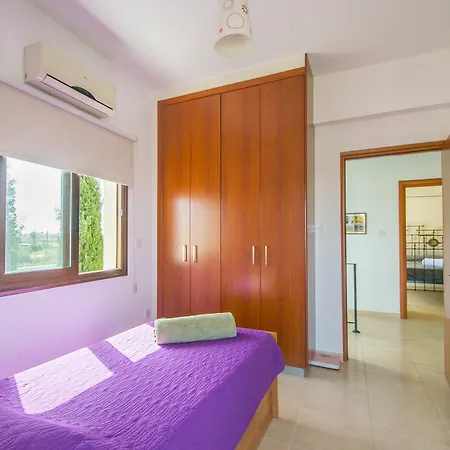 Villa Paralimni Lake Villa Paralimni