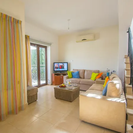 Paralimni Lake Villa Paralimni